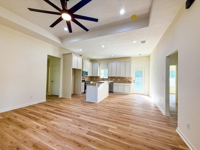 790 Woodland St in Vidor, TX - Foto de edificio - Building Photo