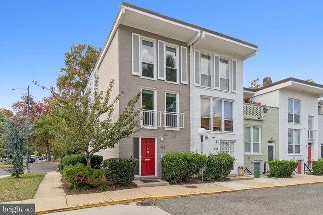 property at 628 3rd St SW