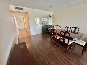 9691 N Belfort Cir in Tamarac, FL - Building Photo - Building Photo