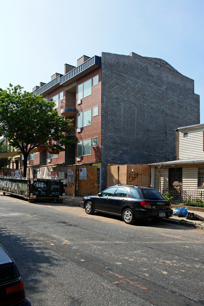 224 16th St in Brooklyn, NY - Building Photo - Building Photo