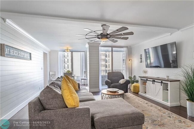 1010 S Ocean Blvd in Pompano Beach, FL - Building Photo - Building Photo
