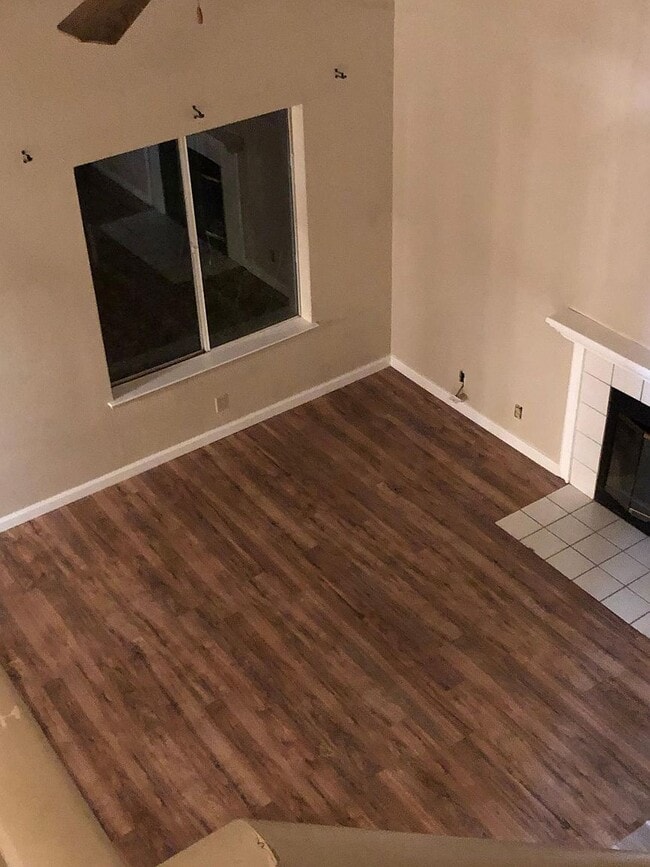 1048 Fallon Woods Way in Rio Linda, CA - Building Photo - Building Photo