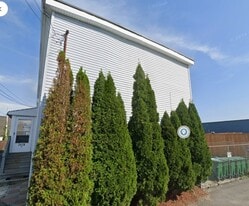 30 Linden St, Unit 26-1 in Medford, MA - Building Photo