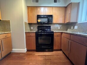 2427 Vail Ave in Charlotte, NC - Building Photo - Building Photo