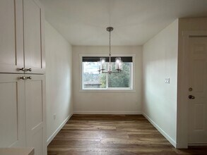 8222 169th Ave NE in Redmond, WA - Building Photo - Building Photo