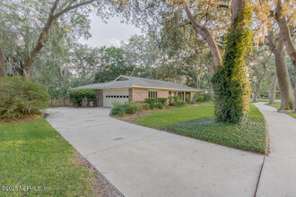 5430 Woodwind Terrace in Jacksonville, FL - Building Photo - Building Photo