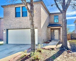 6721 Walkup Ln in Austin, TX - Building Photo