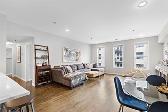 901 Madison St in Hoboken, NJ - Building Photo - Building Photo