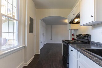 713 Locust St in Lebanon, PA - Building Photo - Building Photo