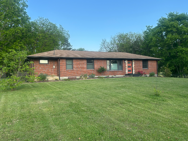 property at 516 Lemont Dr