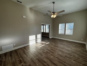 939 W Frey in Stephenville, TX - Building Photo - Building Photo