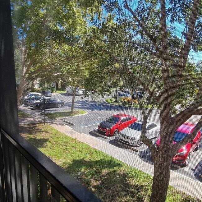 2724 Anzio Ct in Palm Beach Gardens, FL - Building Photo - Building Photo