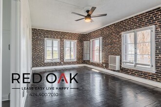 854 S Oxford Ave, Unit 502 in Los Angeles, CA - Building Photo - Building Photo