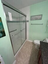 375 Bluefish Dr, Unit 102 in Fort Walton Beach, FL - Foto de edificio - Building Photo