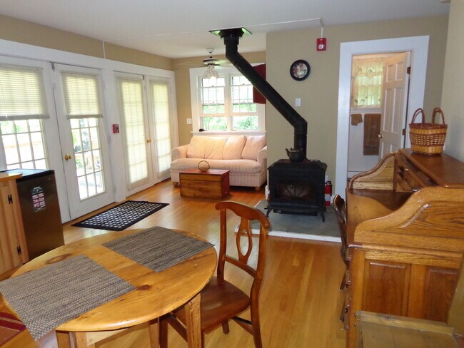 89 Florida Hill Rd, Unit CD in Ridgefield, CT - Building Photo - Building Photo