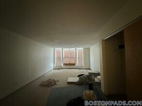 1078 Boylston St, Unit 1 in Boston, MA - Foto de edificio - Building Photo