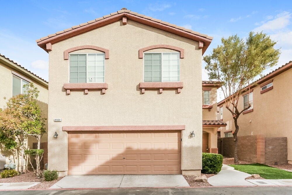 8908 Brentwood Grove Ct in Las Vegas, NV - Building Photo