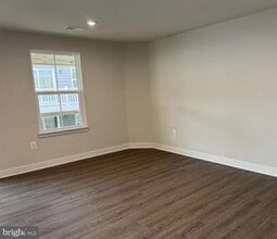 5050 Orchid Bnd in Charlottesville, VA - Building Photo - Building Photo