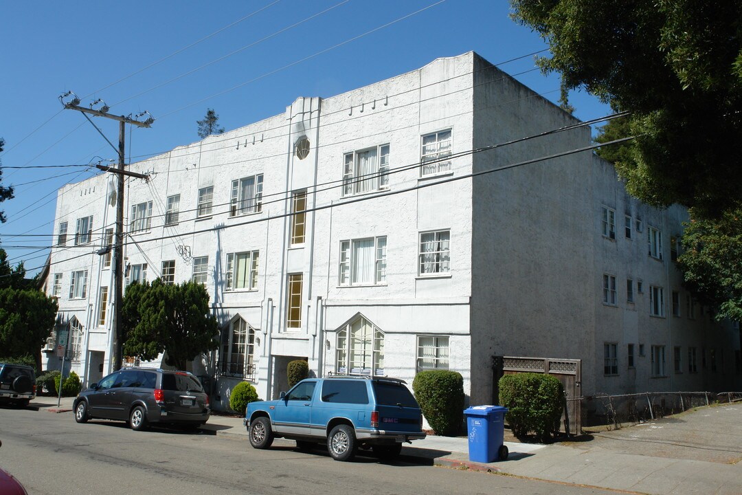 2514-2516 Piedmont Ave in Berkeley, CA - Foto de edificio