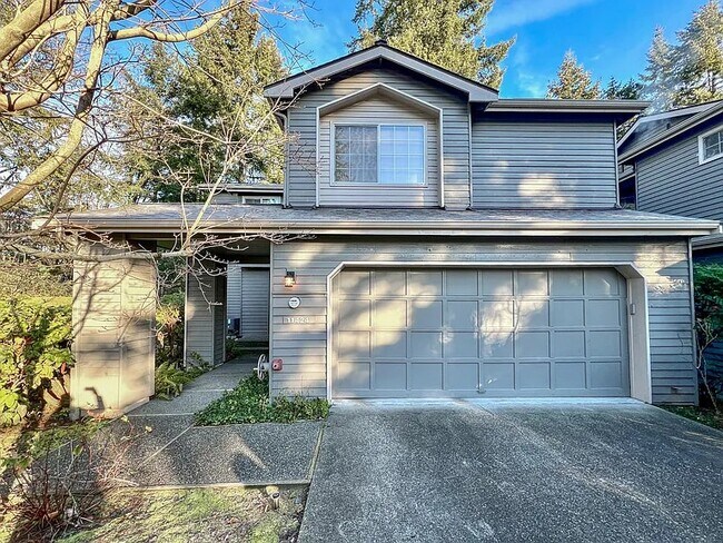 11424 NE 115th Ct in Kirkland, WA - Building Photo - Building Photo