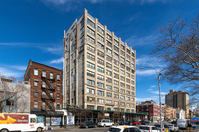 Cornelia Street Condominium in New York, NY - Building Photo - Building Photo