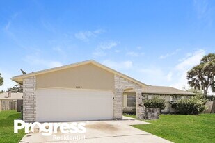 3837 Stonemont Dr in Cocoa, FL - Building Photo