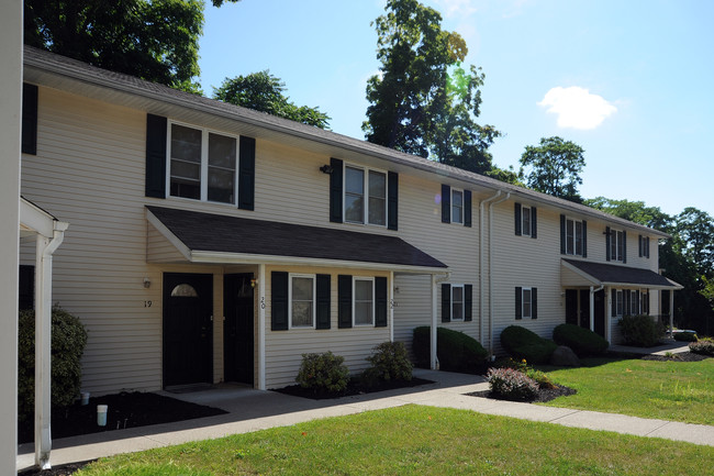 Academy Hill Apartments in Chester, NY - Building Photo - Building Photo