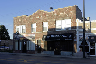 640-642 N Cicero Ave in Chicago, IL - Building Photo - Building Photo