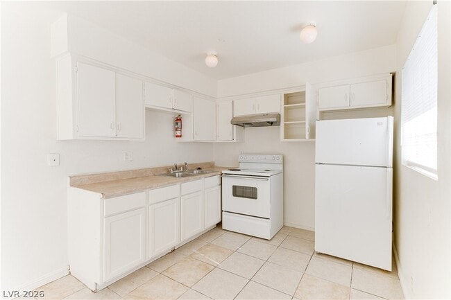 property at 3370 S Athens St