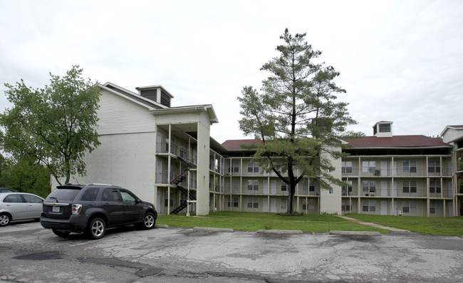 Cheryl Lane in Valley Park, MO - Foto de edificio - Building Photo