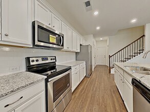 407 Levon Ct in Loganville, GA - Building Photo - Building Photo