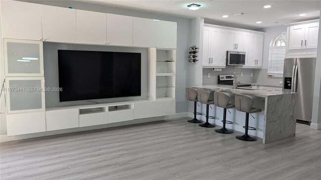 14114 SW 51st Ln in Miramar, FL - Building Photo - Building Photo