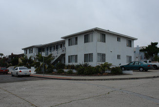 3703 Haines St in San Diego, CA - Building Photo - Building Photo