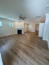 1308a Castlebay Rd in Durham, NC - Foto de edificio - Building Photo