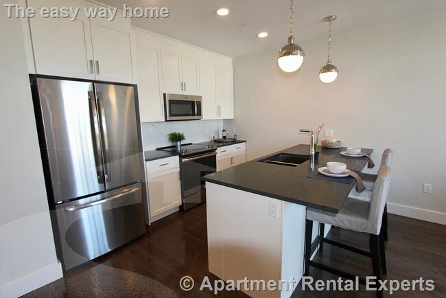 434 McGrath Hwy in Somerville, MA - Foto de edificio - Building Photo