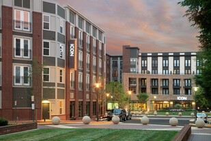 ICON at Dulles in Herndon, VA - Building Photo