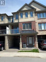 4 Workman Ln in Hamilton, ON - Building Photo