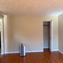 1044 Somerset St in Saint John, NB - Building Photo - Building Photo
