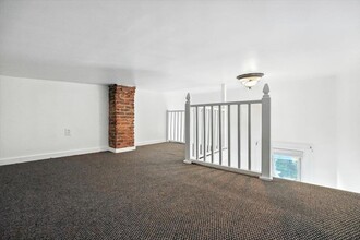 122 Hutton St in Jersey City, NJ - Building Photo - Building Photo