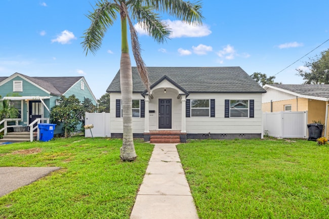 1010 26th St N in St. Petersburg, FL - Building Photo - Building Photo