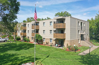 North Shore Apartments in Forest Lake, MN - Building Photo - Building Photo