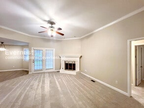 121 Illinois Bayou Dr in Sherwood, AR - Foto de edificio - Building Photo