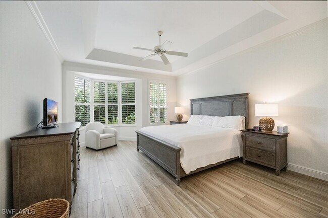 property at 233 Colonade Cir