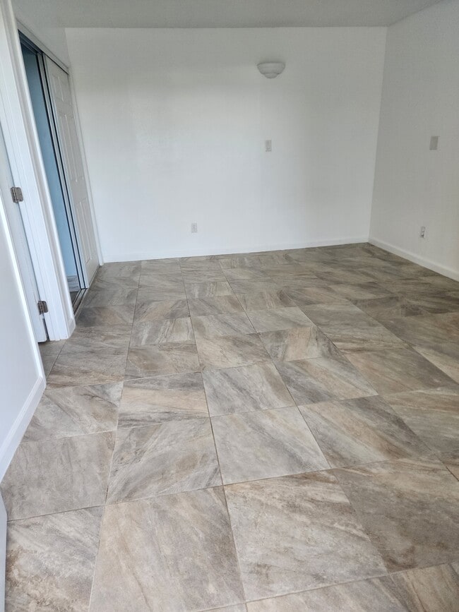 property at 4173 Dellwood St