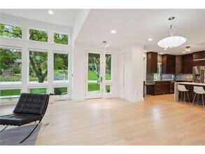 209 Westwood Dr N in Minneapolis, MN - Building Photo - Building Photo