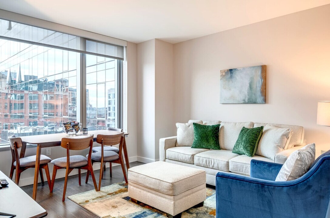 25 Northern Ave in Boston, MA - Building Photo