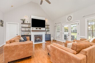 305 Maddux Dr in Pikeville, NC - Building Photo - Building Photo