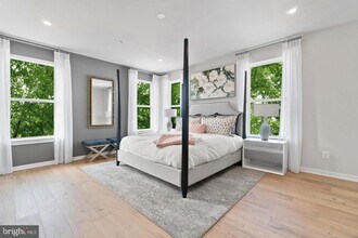 2339 Liberty Lp in Herndon, VA - Building Photo - Building Photo