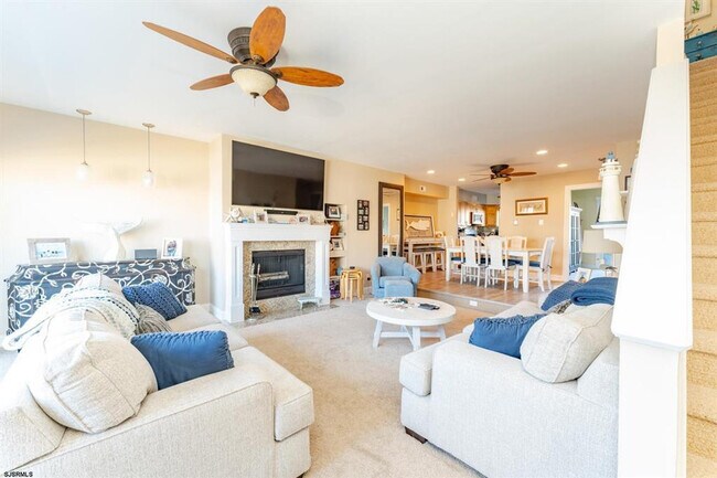 224 Boardwalk in Ocean City, NJ - Building Photo - Building Photo