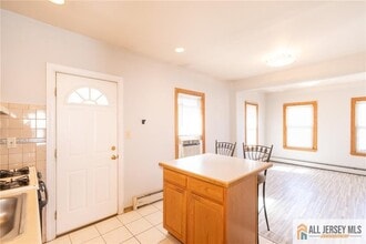 204 Livingston St in Westfield, NJ - Building Photo - Building Photo